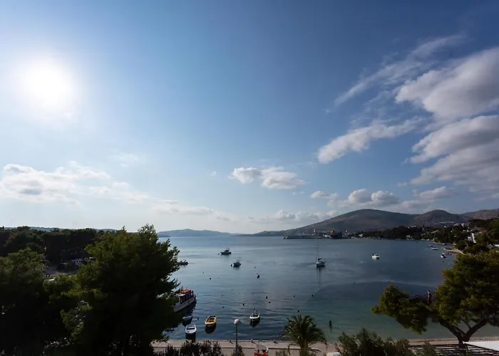 Oda ve Kahvaltı Fortis 4*