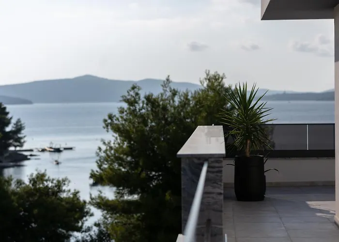 Fortis Bed and Breakfast 4*