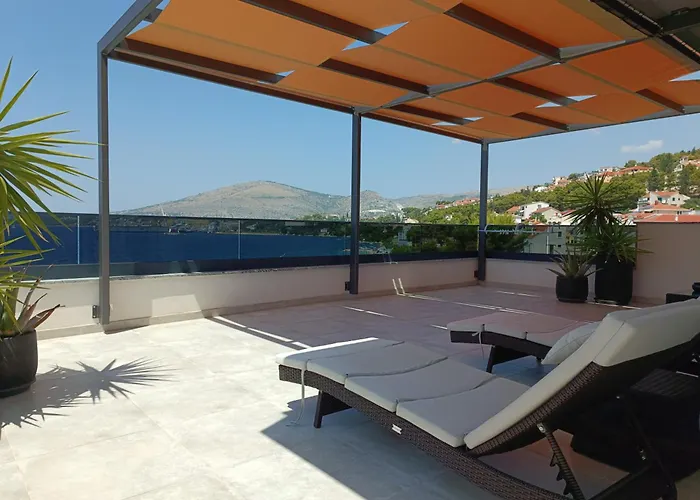 Fortis Oda ve Kahvaltı 4*